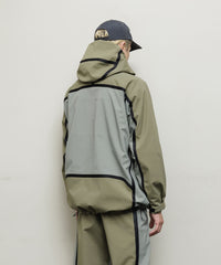 TAPED SEAM WATER PROOF JACKET