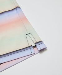 GRADIENT STRIPE CREW NECK TEE