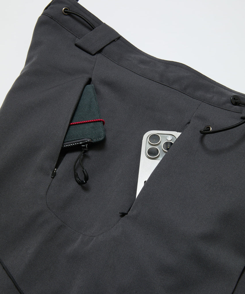 BAL / ii_iiiiiii TECHNICAL WOOL TROUSER