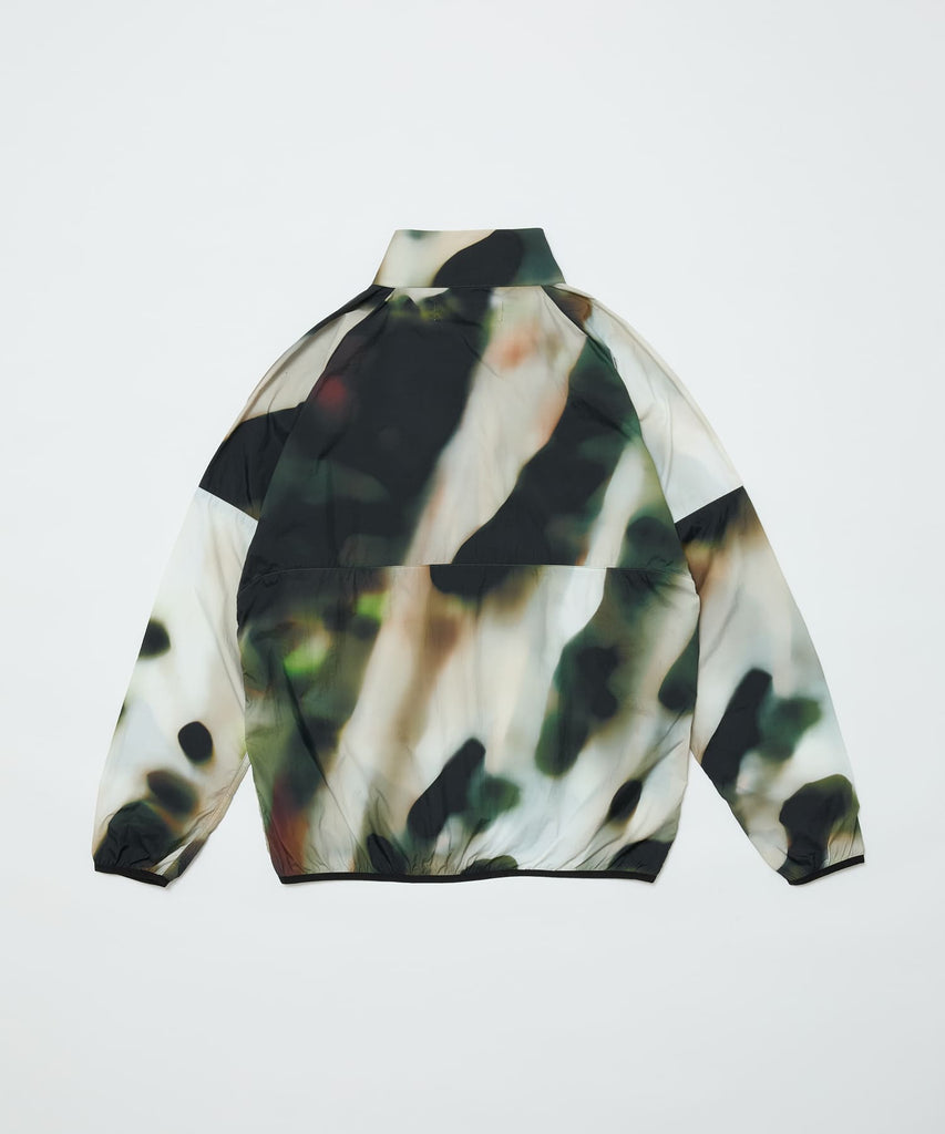 LIGHT WEIGHT WIND SHELL JACKET