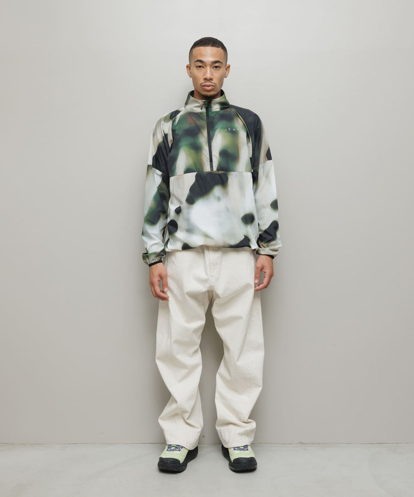 LIGHT WEIGHT WIND SHELL JACKET