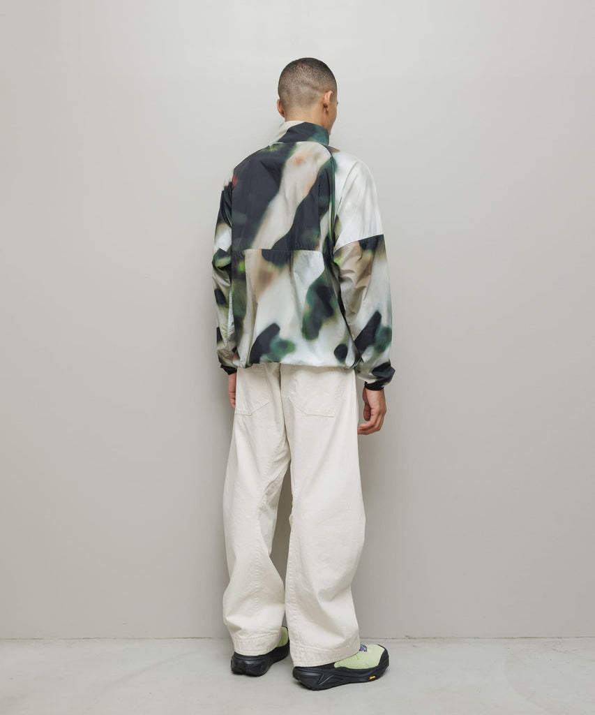 LIGHT WEIGHT WIND SHELL JACKET