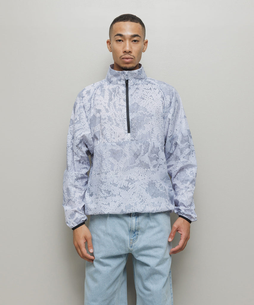 LIGHT WEIGHT WIND SHELL JACKET