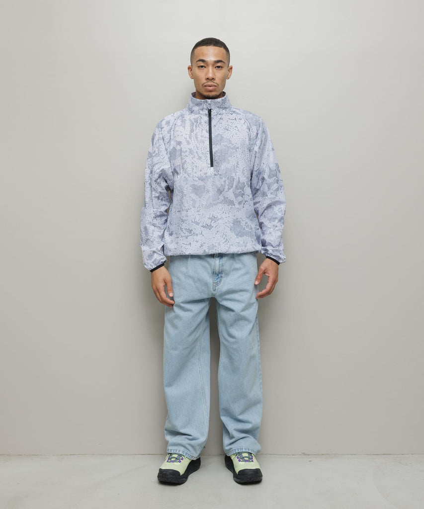 LIGHT WEIGHT WIND SHELL JACKET