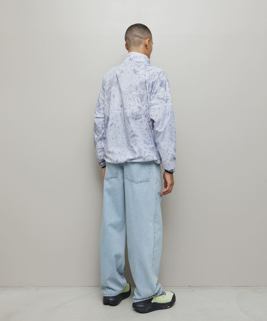 LIGHT WEIGHT WIND SHELL JACKET