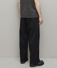 ANGLED SEAM CHINO PANT