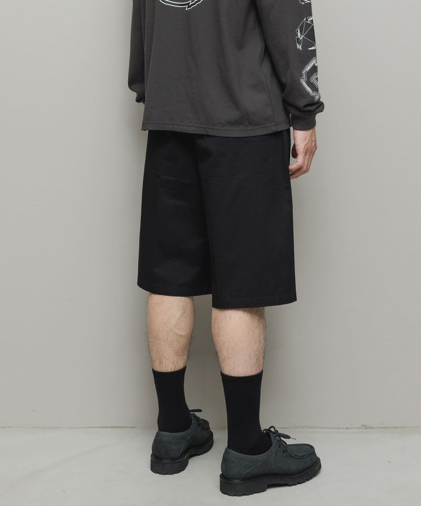 COTTON TWILL OVER SIZED BERMUDA SHORT