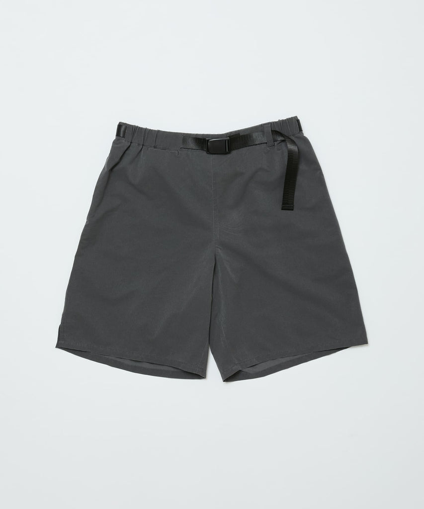 COOL DOTS BELTED SHORT