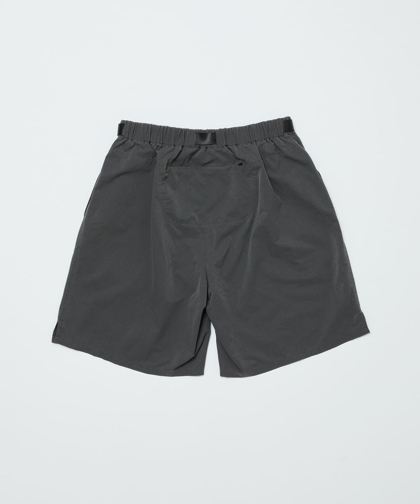 COOL DOTS BELTED SHORT