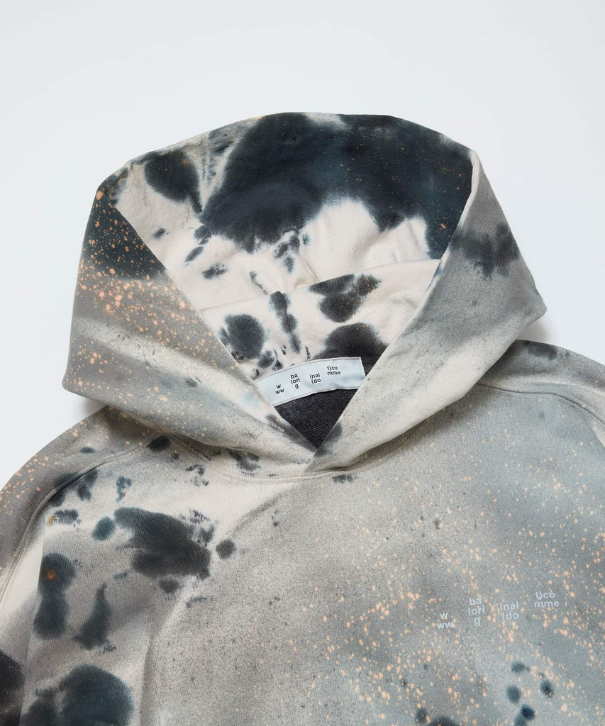 LOGO TIE DYE HOODIE SWEAT by YUKIDYE