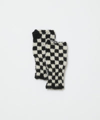 CHECKERED HAND KNIT GLOVE