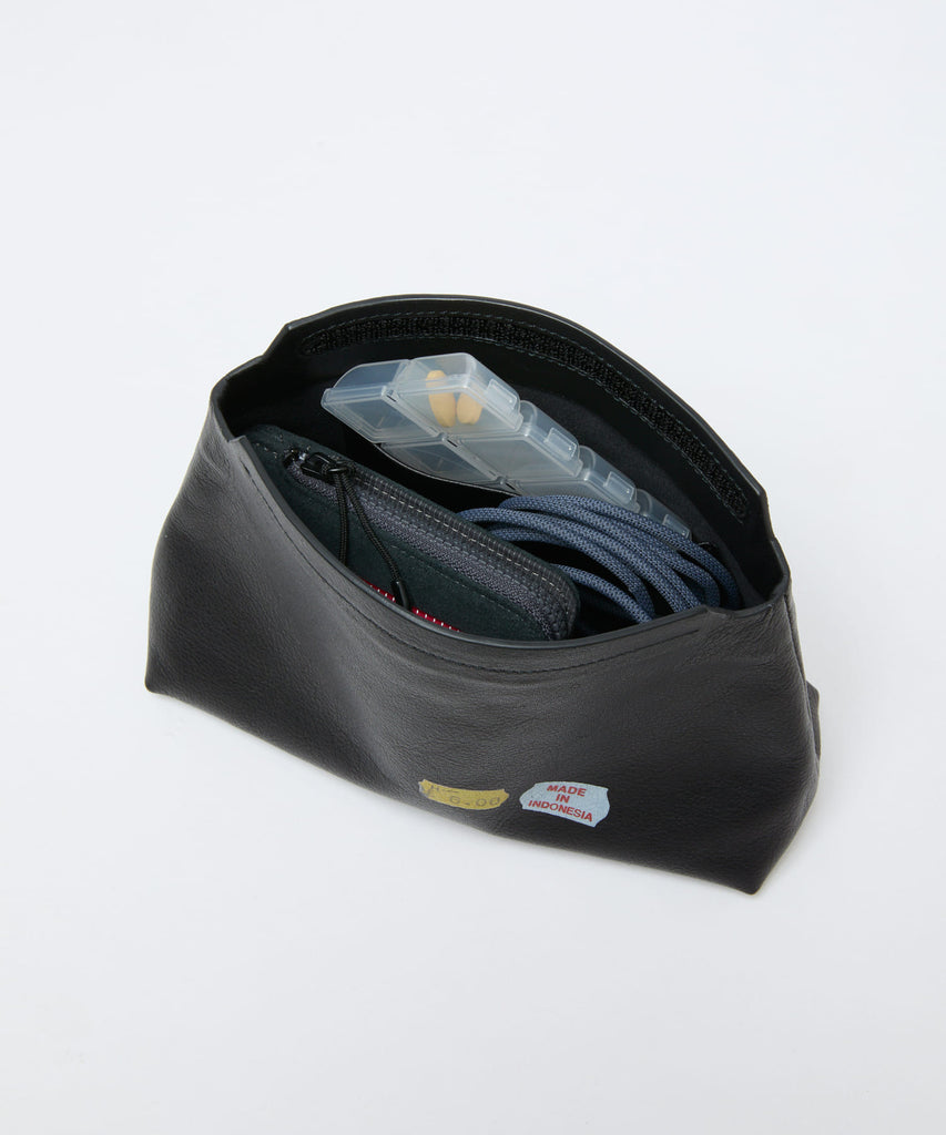 LEATHER POUCH CASE